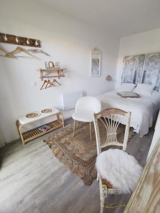 Basse-Goulaine Au Poeme Du Chene, Logement Independant, Calme, Parking Gratuit المظهر الخارجي الصورة